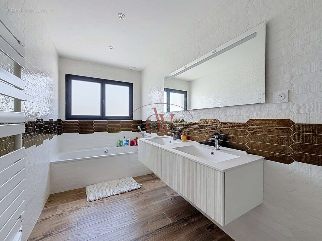Maison 4 faces de 2023 sur grande parcelle de 1507 m2 ( saint cyprien ) - photo 12