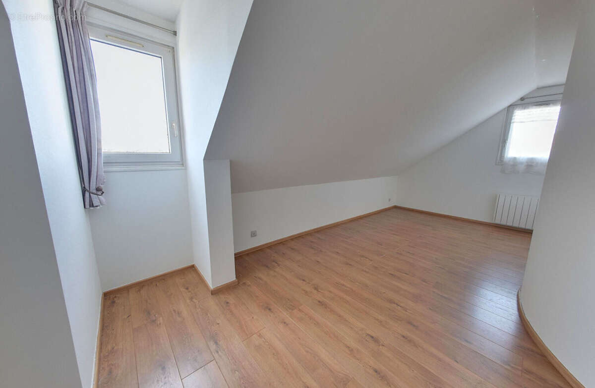 Appartement à DOURDAN