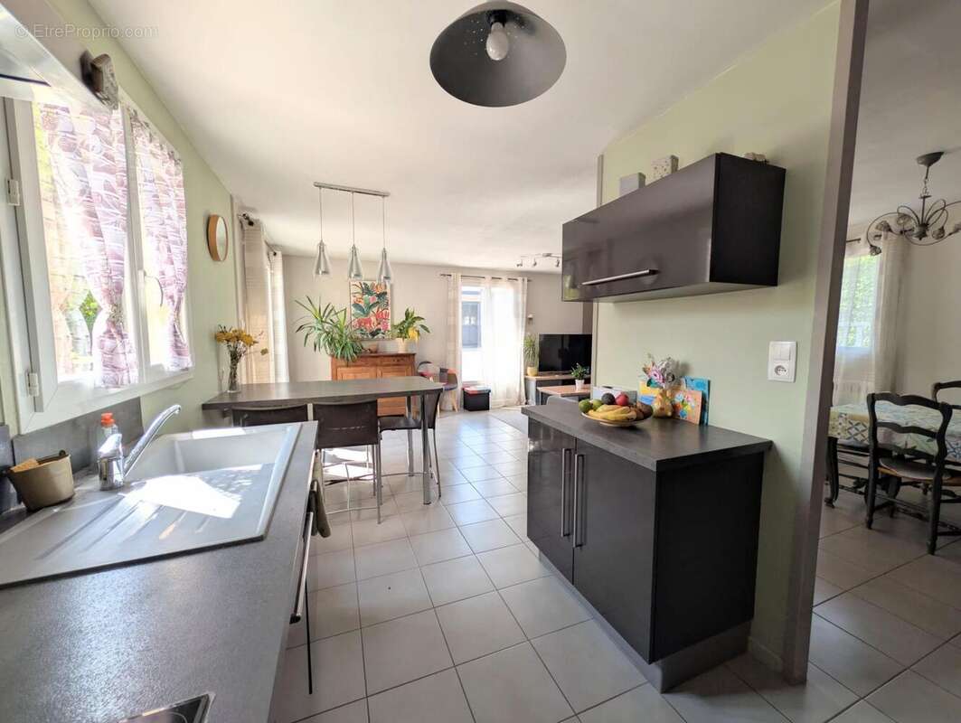 Maison 116 m² à Servas  - photo 6
