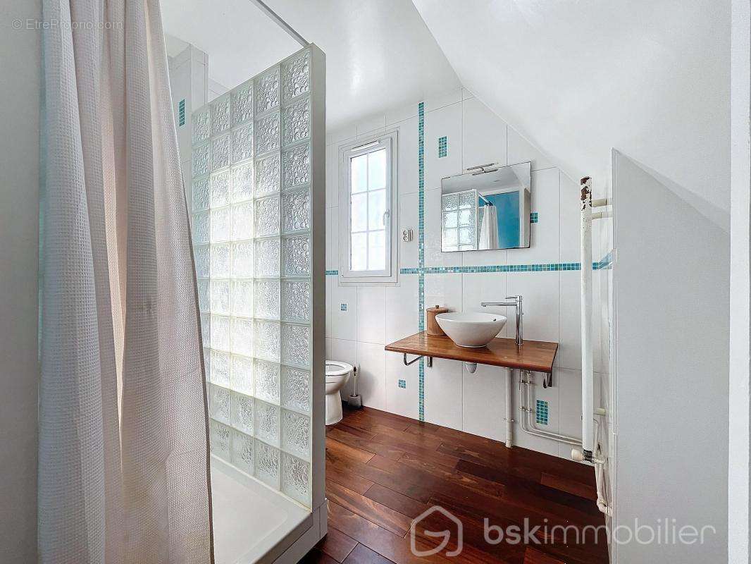 Maison à PONTAULT-COMBAULT