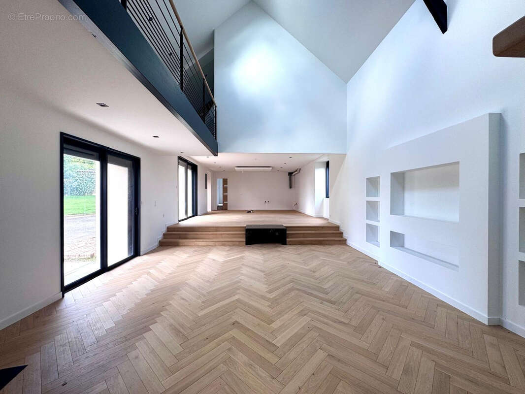 Maison à SAINT-GILLES