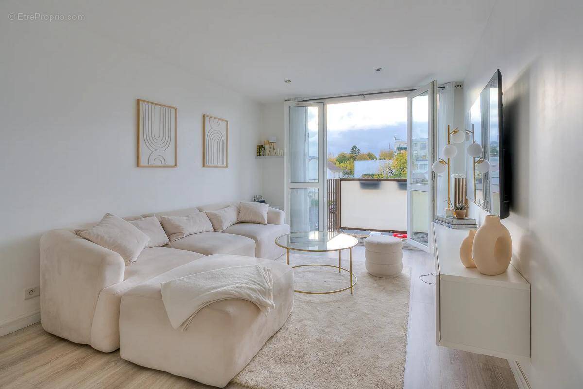 Appartement à THIAIS