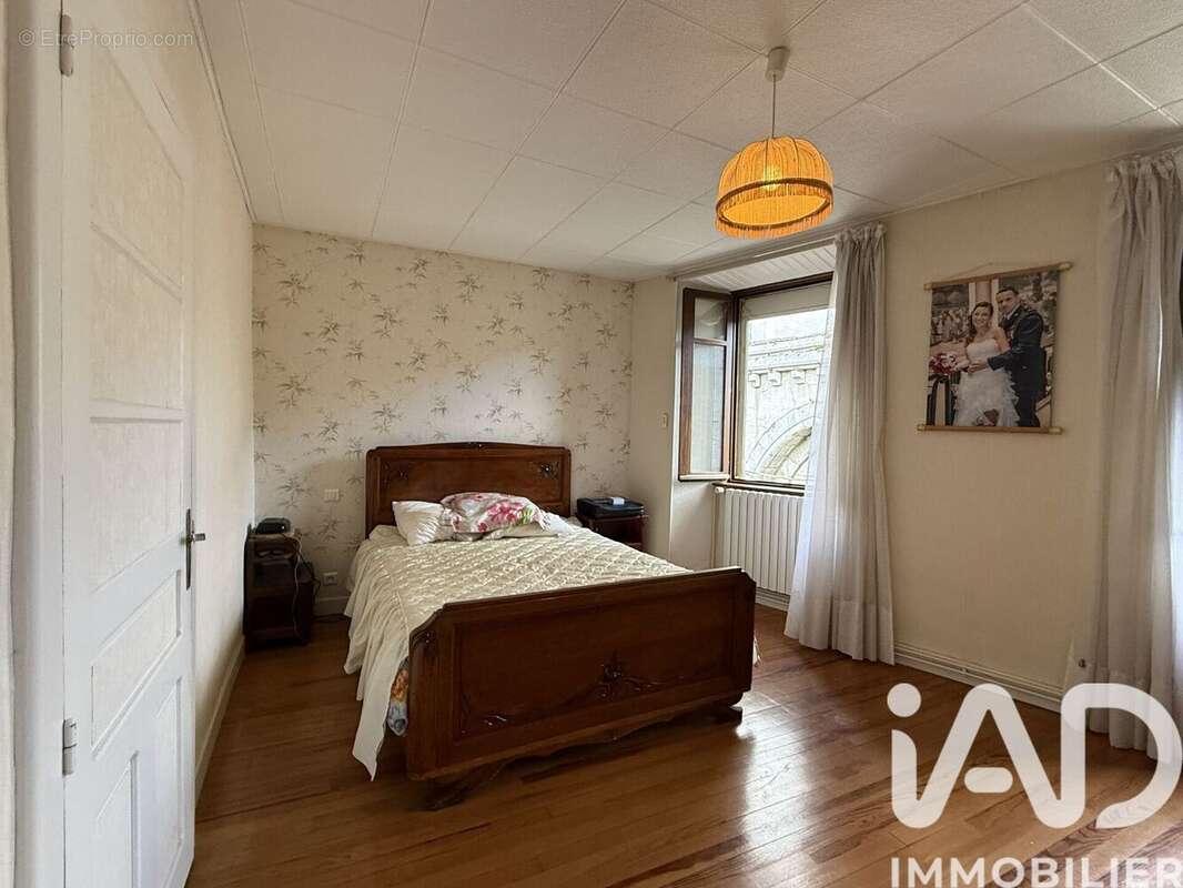 Maison 128 m² à Curieres  - photo 8