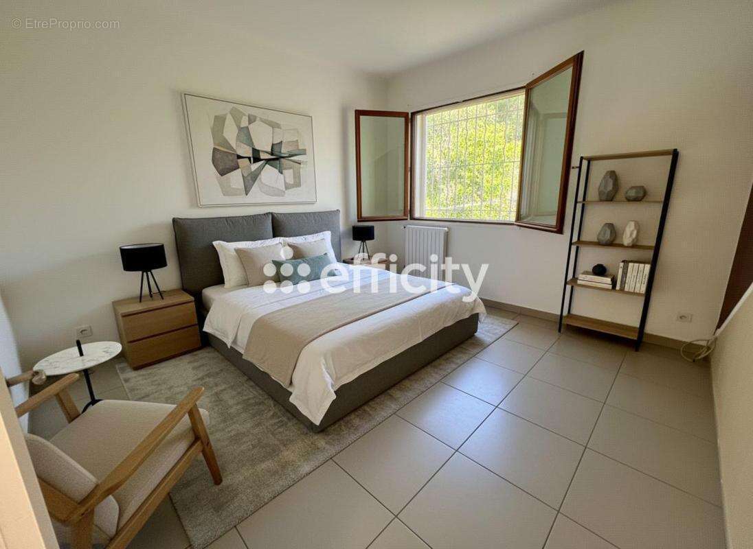 Maison à MARSEILLE-15E