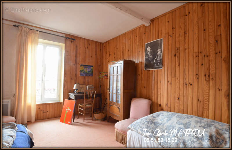 Maison à SALLES-SUR-L'HERS