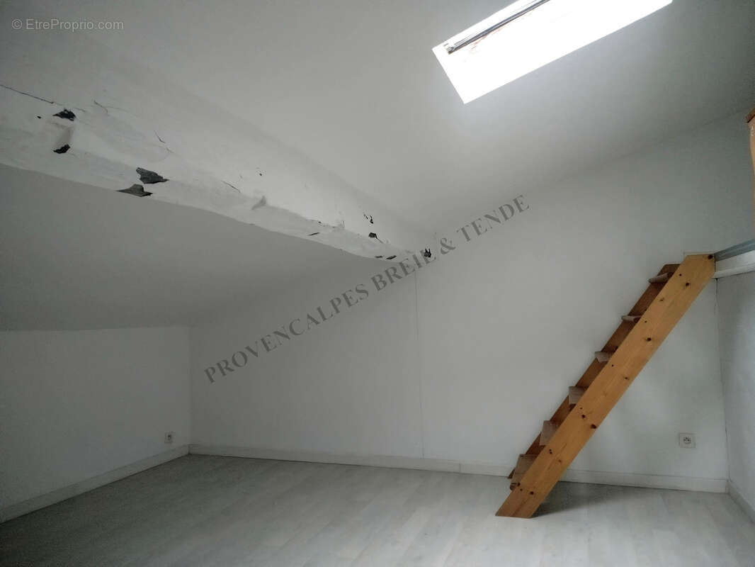 Appartement à BREIL-SUR-ROYA