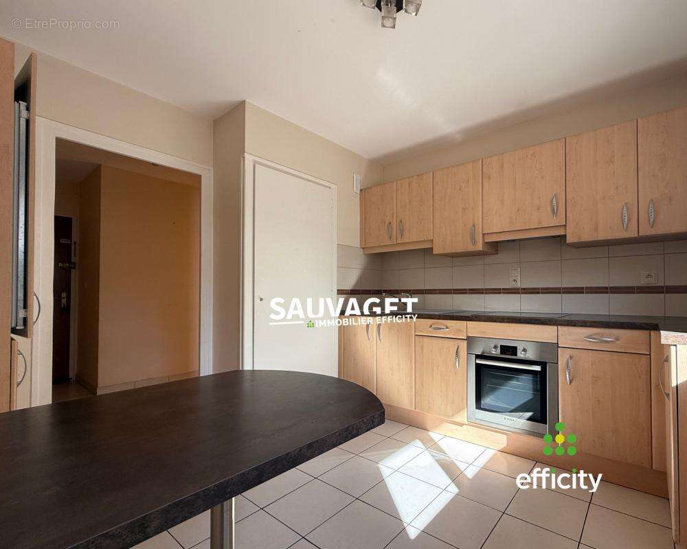Appartement à REIGNIER