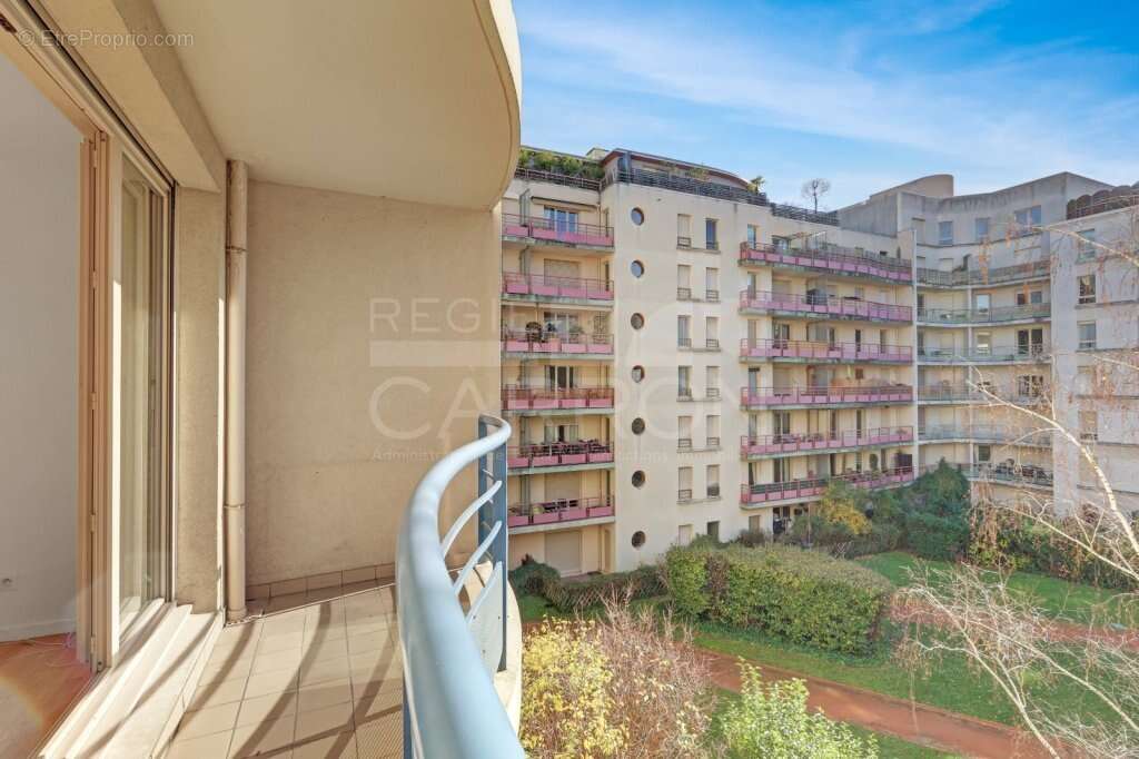 Appartement à LYON-3E