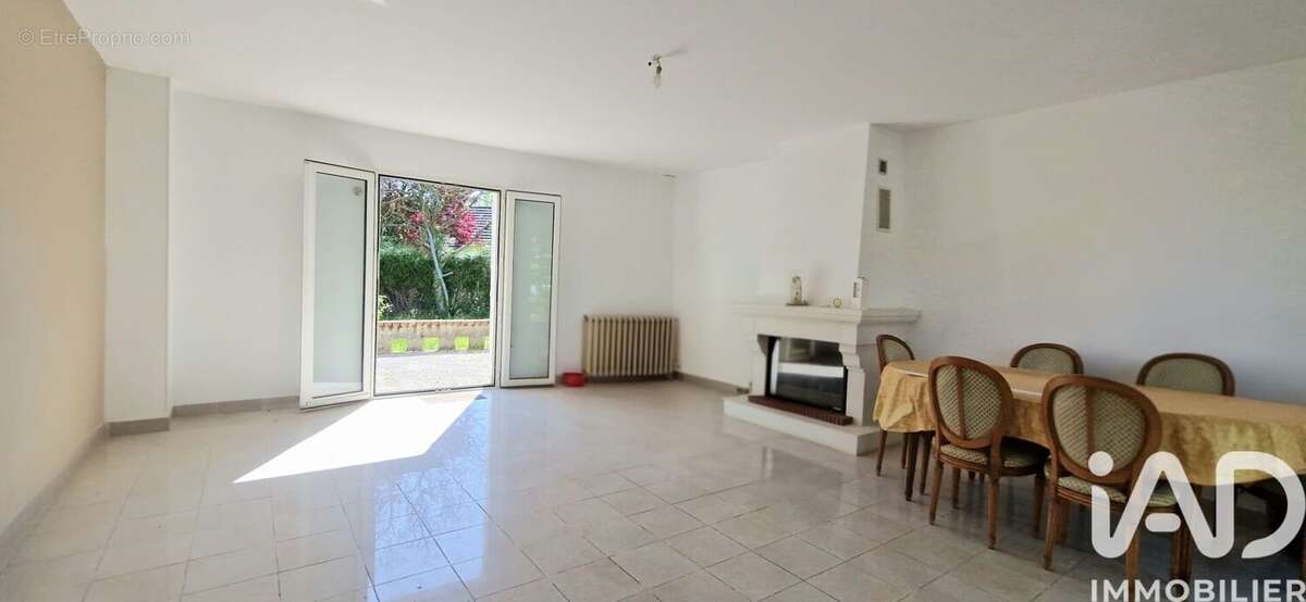 Photo 5 - Maison à ARMENTIERES-EN-BRIE