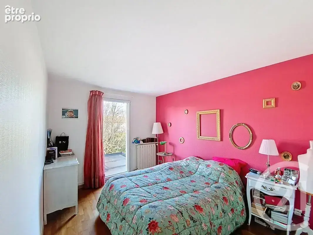 Maison 101 m² à Saint-Fons  - photo 8