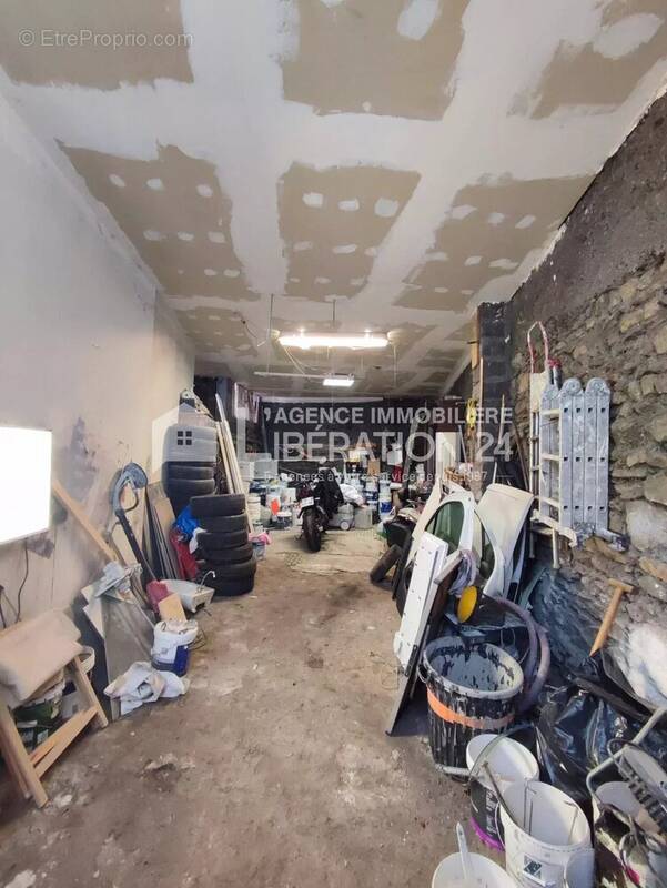 Autre à SAINT-ETIENNE