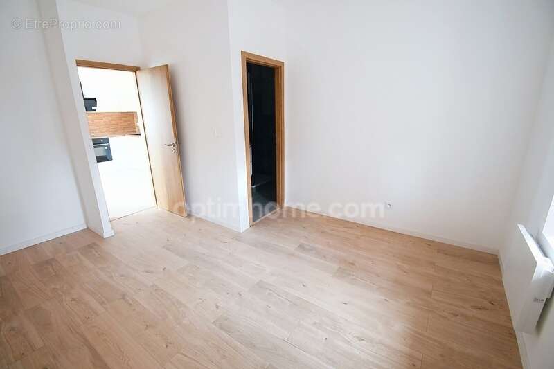 Appartement à LEXY