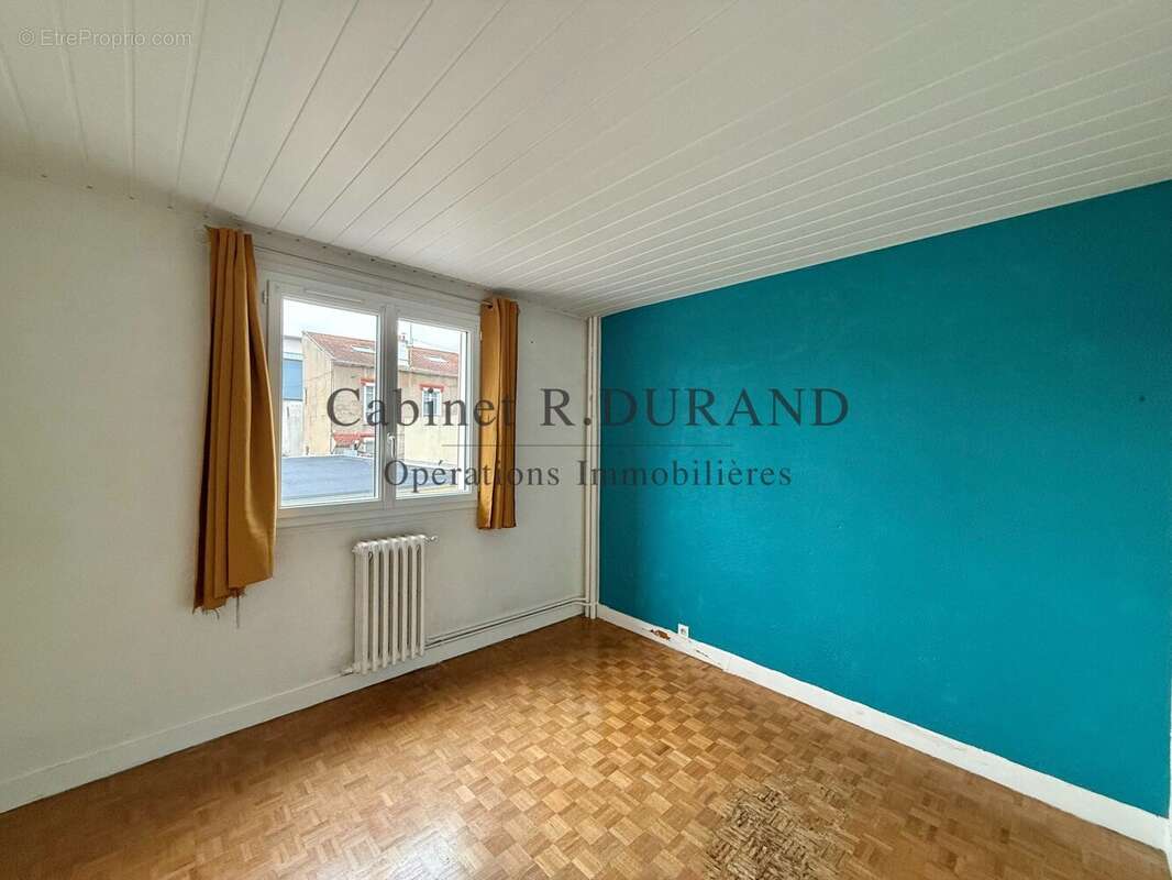 Appartement à COLOMBES