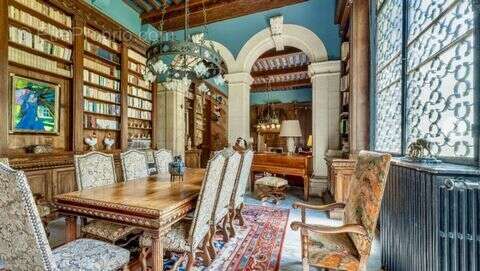 Maison à L'ISLE-SUR-LA-SORGUE