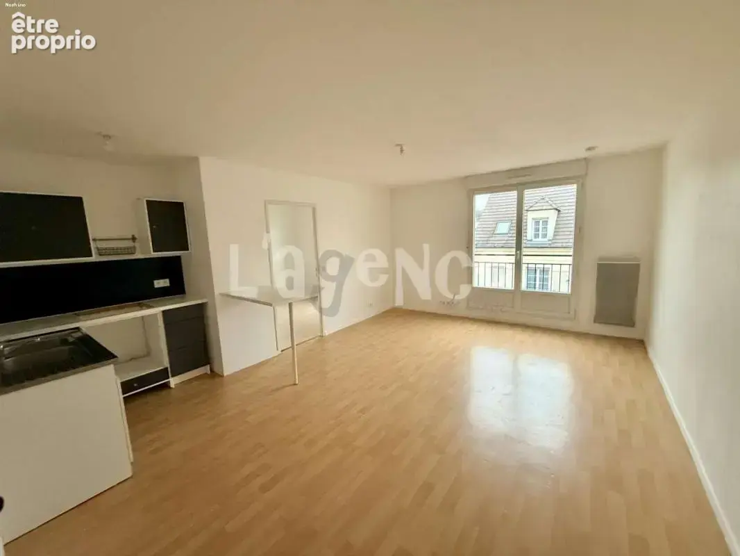 Appartement à CLAYE-SOUILLY