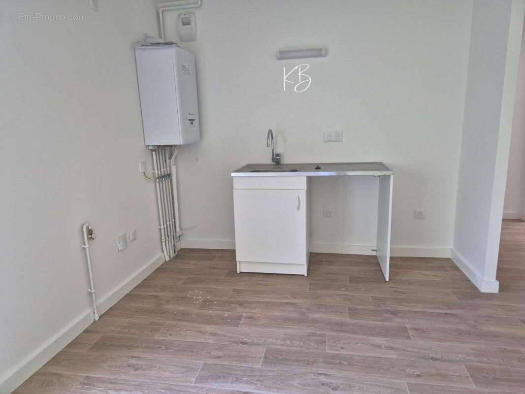 Appartement à EPERNON