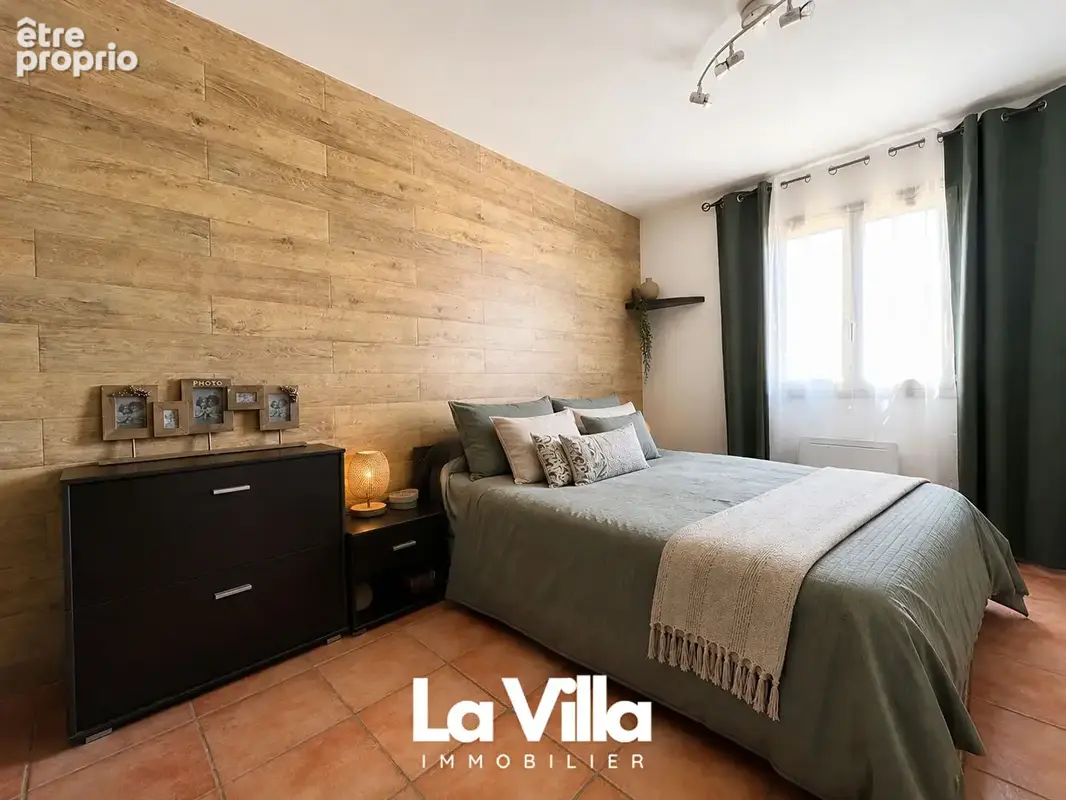 Maison Fontvieille 6 pièce(s) 139 m2 - photo 8