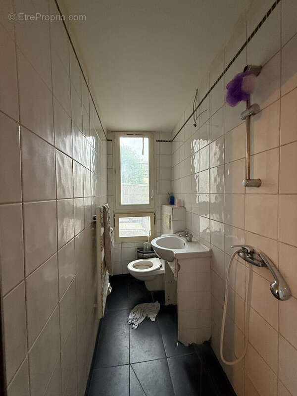 Appartement à PARIS-19E