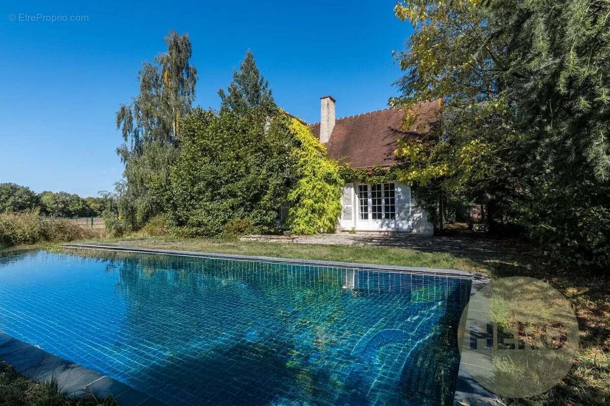 Maison à RAMBOUILLET