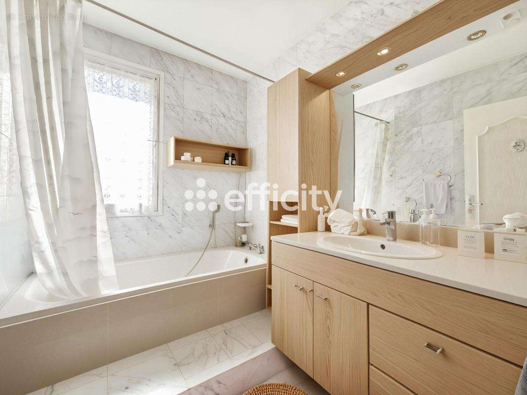 Appartement à BRY-SUR-MARNE