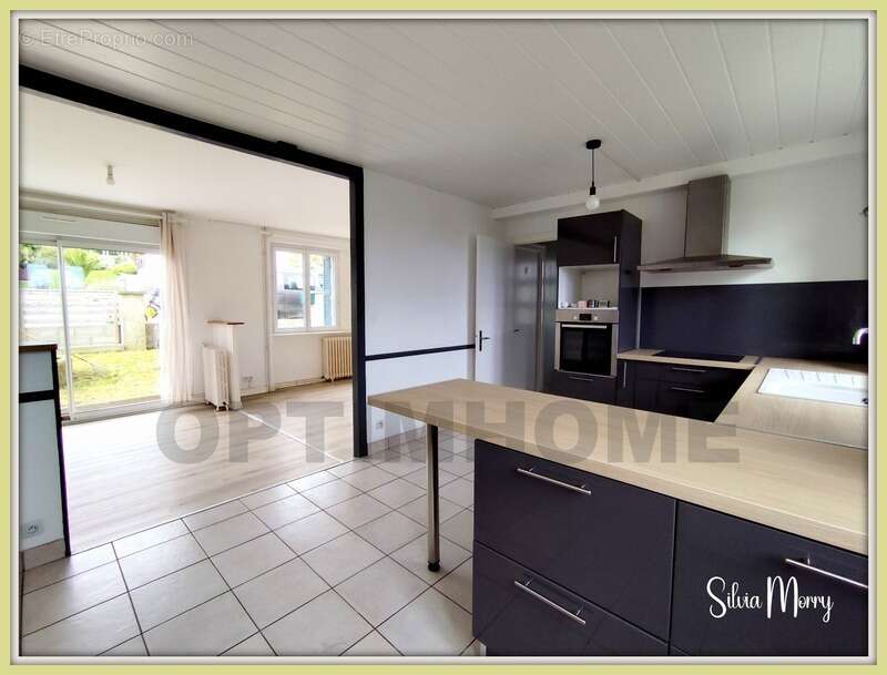 Maison à LANDIVISIAU