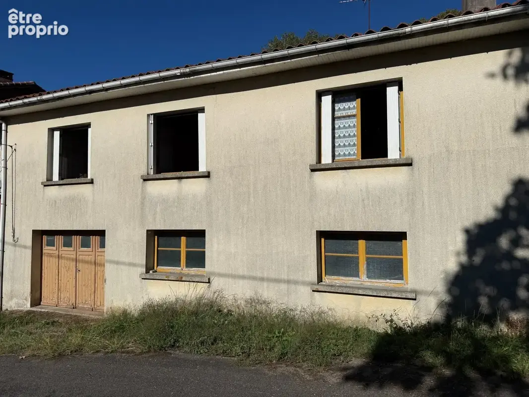 Photo 1 - Maison à LESIGNAC-DURAND