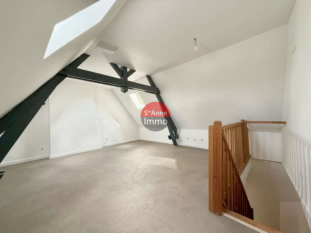 Maison à MEHARICOURT