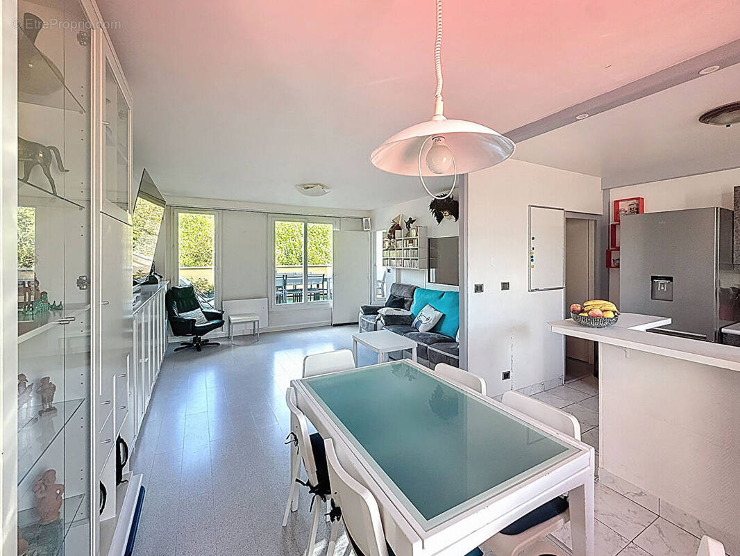 Appartement à MAUREPAS