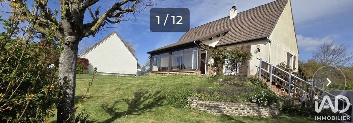 Photo 1 - Maison à PETIVILLE
