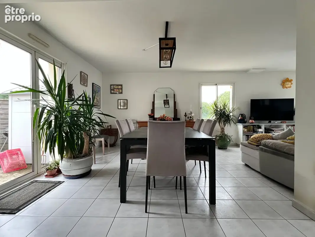 Maison chambre en rdc, double garage, jardin - photo 3