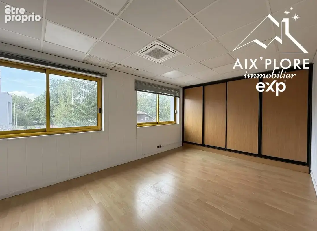 Commerce 863 m² à vendre à Meythet (74960) - photo 7