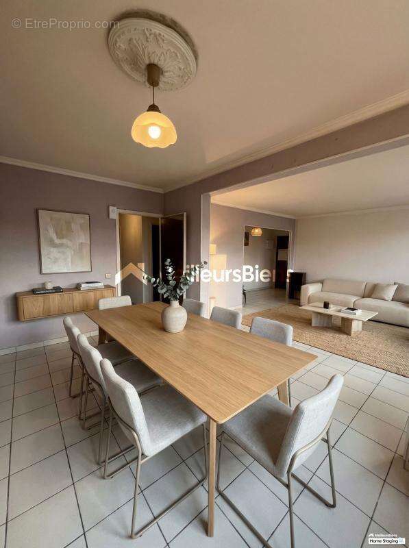 Appartement à COUBRON