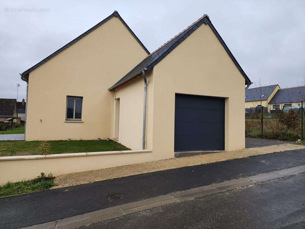 Maison à SAINT-MARTIN-LE-BEAU