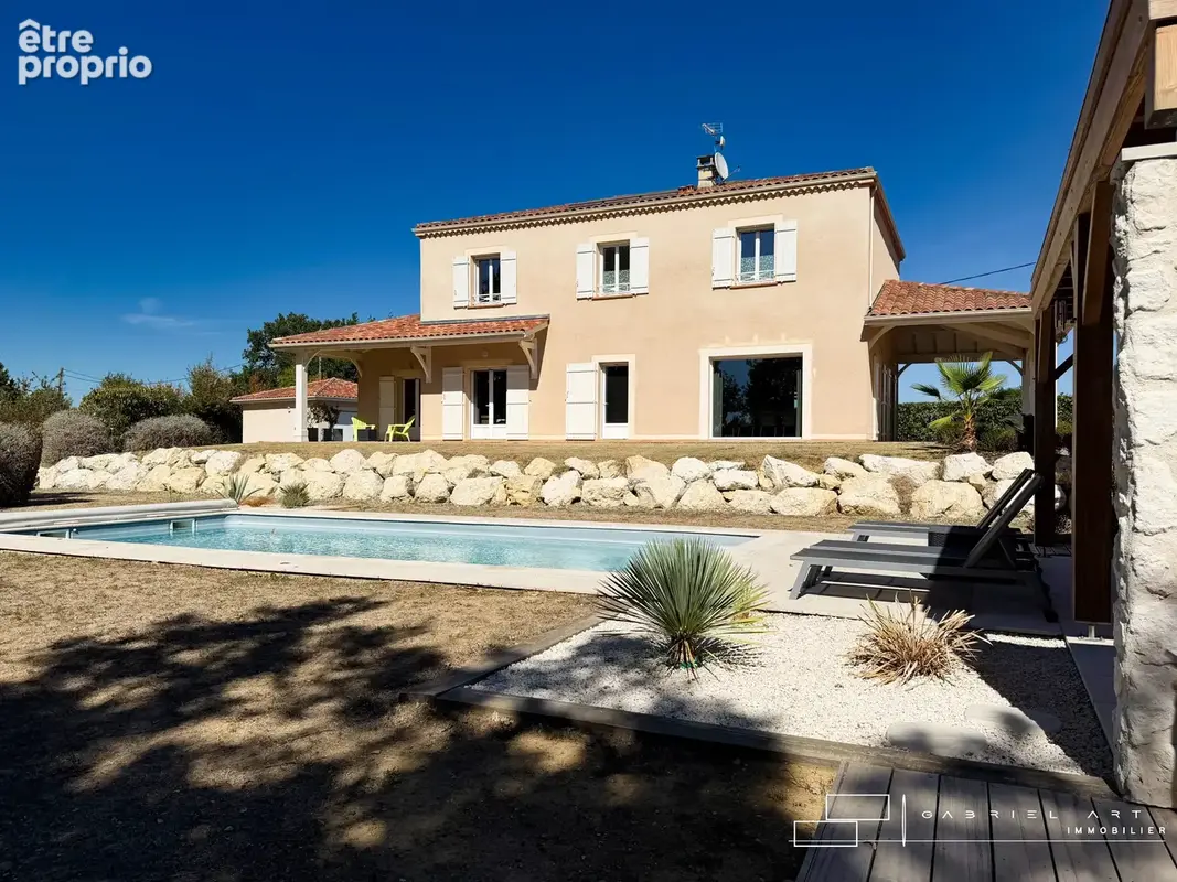 Maison 7 pièces 216 m² à vendre à Aubiet (32270) - photo 2