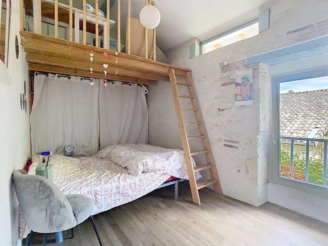 Maison 170 m² à Ordan-Larroque  - photo 3