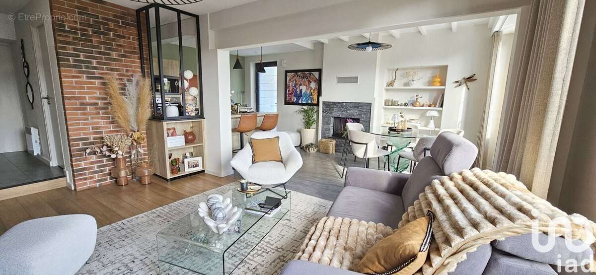 Photo 4 - Maison à MONNIERES