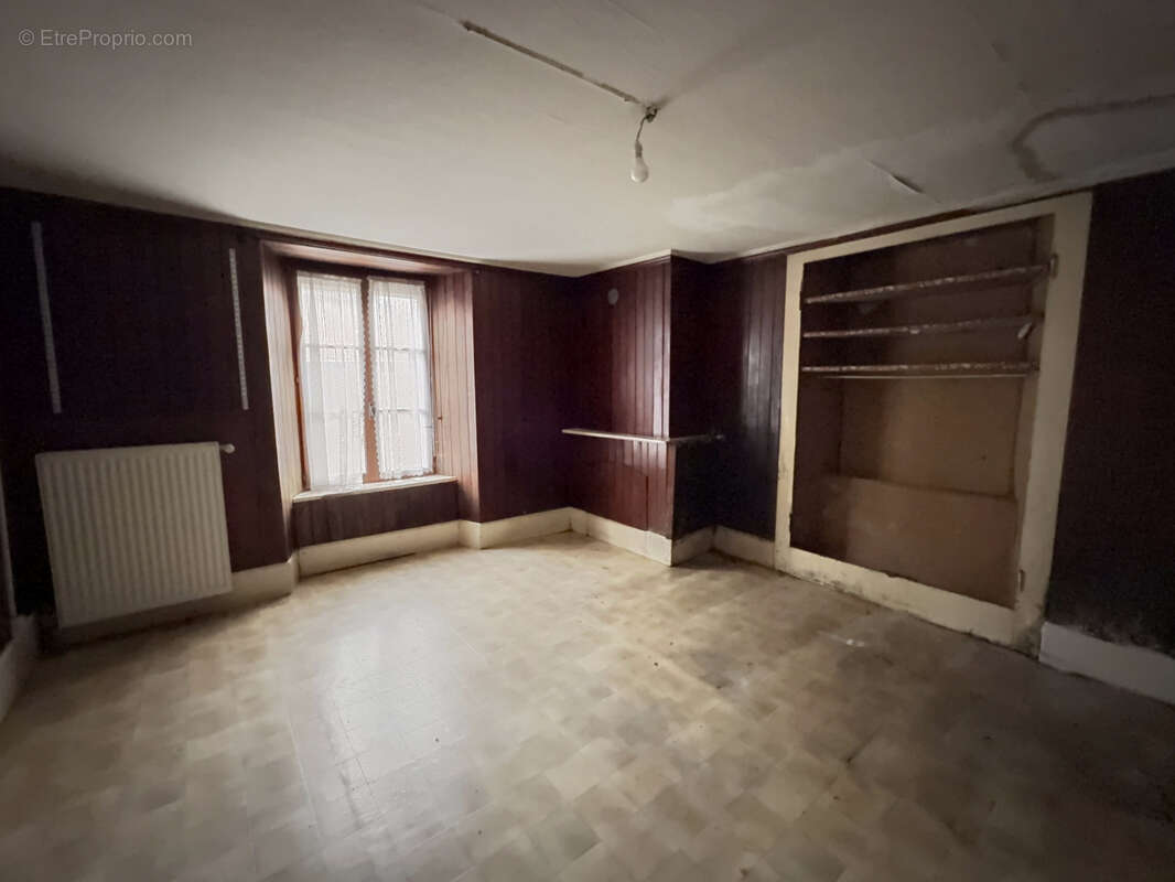 Autre à PONT-DE-ROIDE