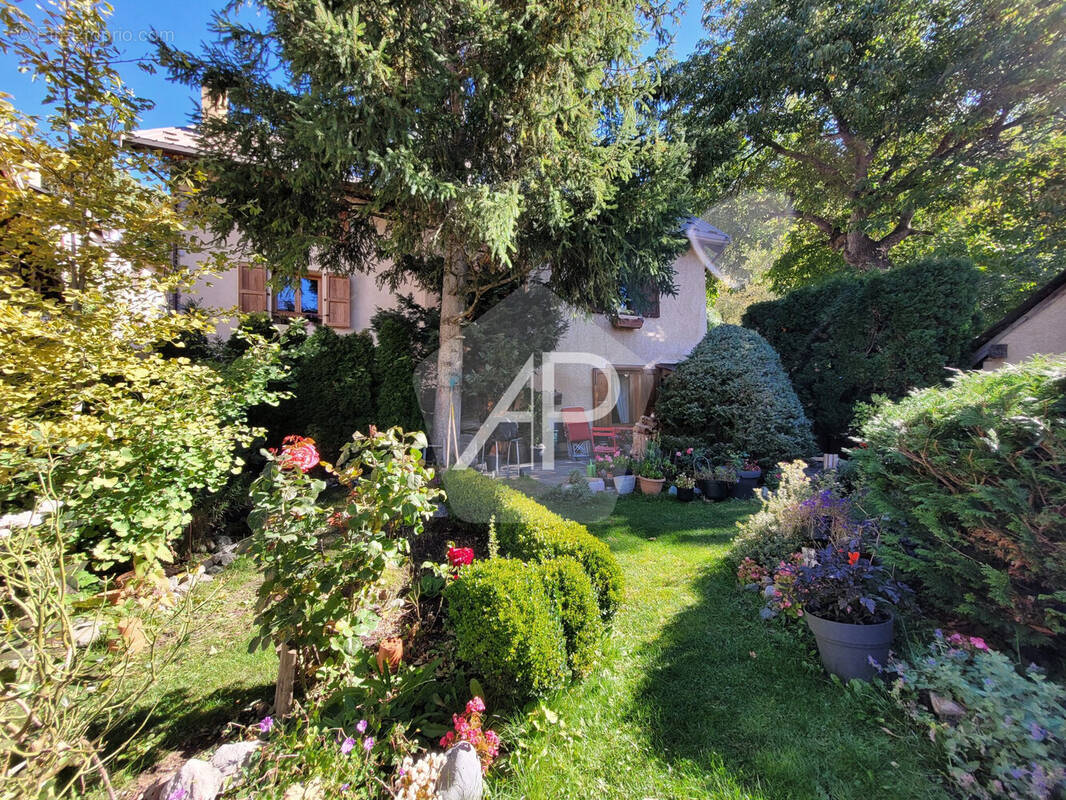 Maison à SAINT-CHAFFREY