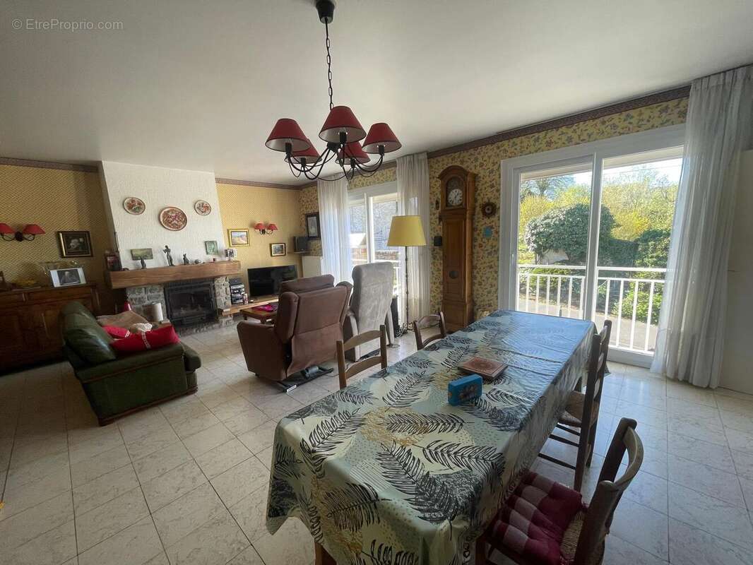Maison 180 m² à Renwez  - photo 37