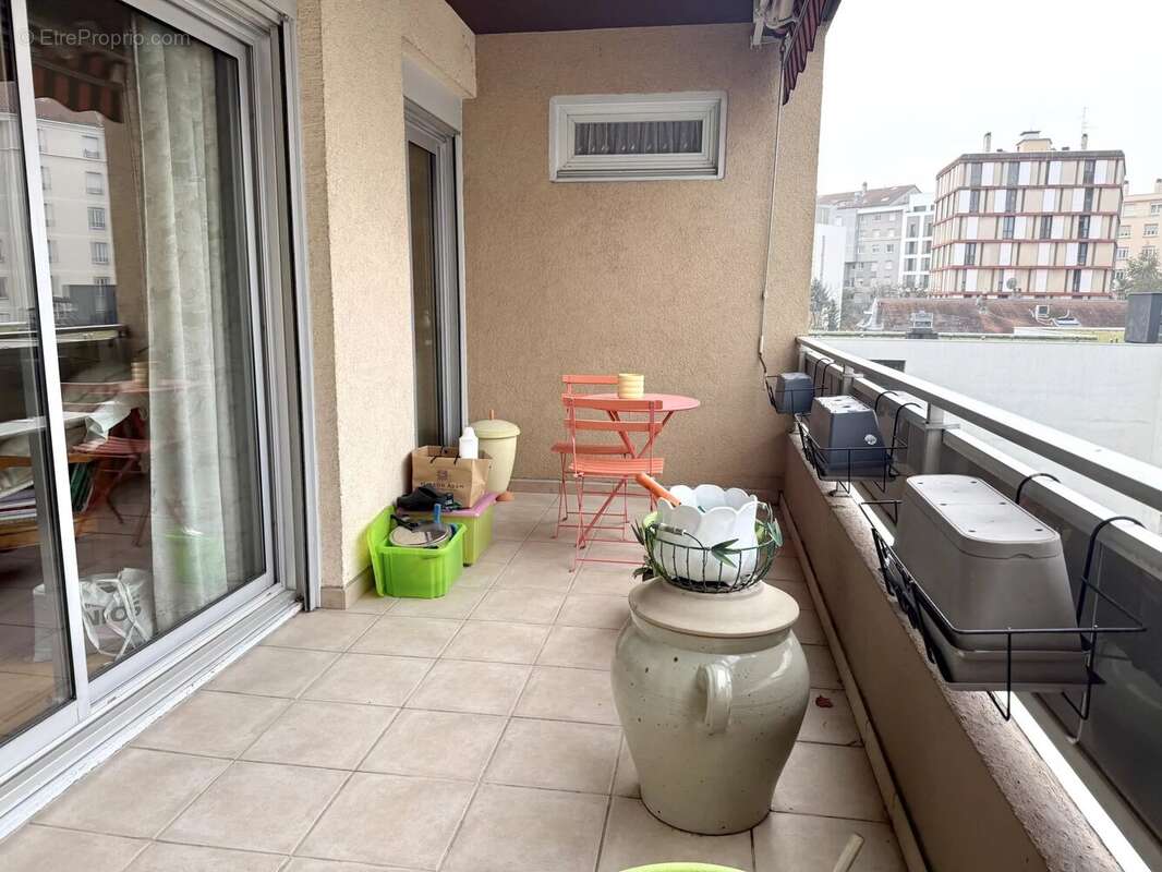 Appartement à LYON-3E