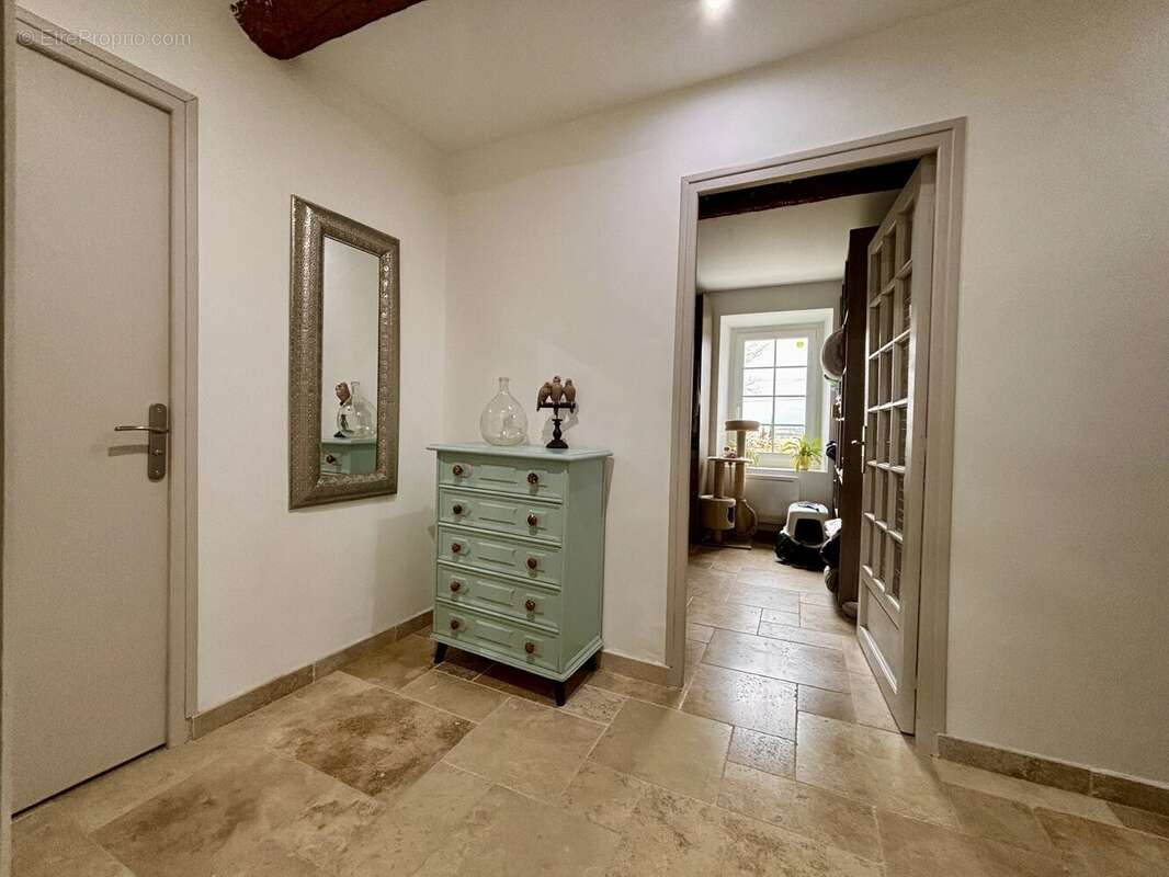 Maison d’exception aux intérieurs spacieux - photo 20
