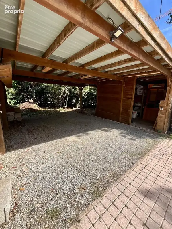 À découvrir : maison 5 pièces avec de beaux espaces extérieurs ! - photo 14