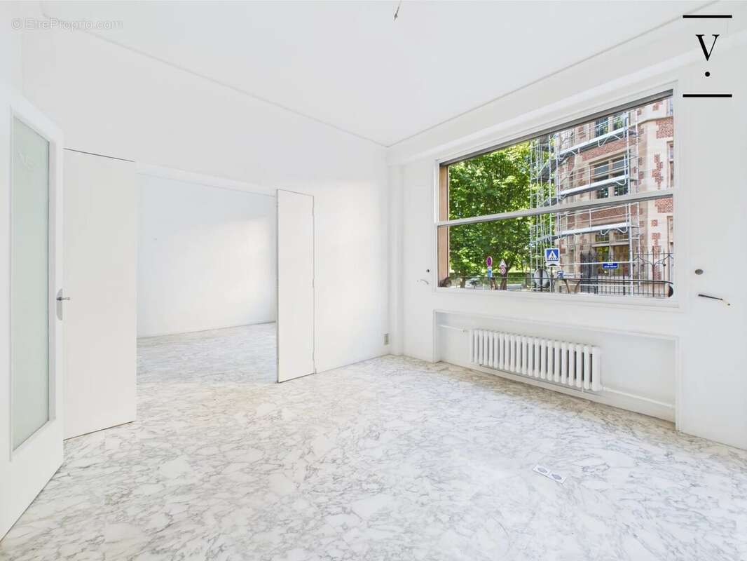 Appartement à PARIS-7E