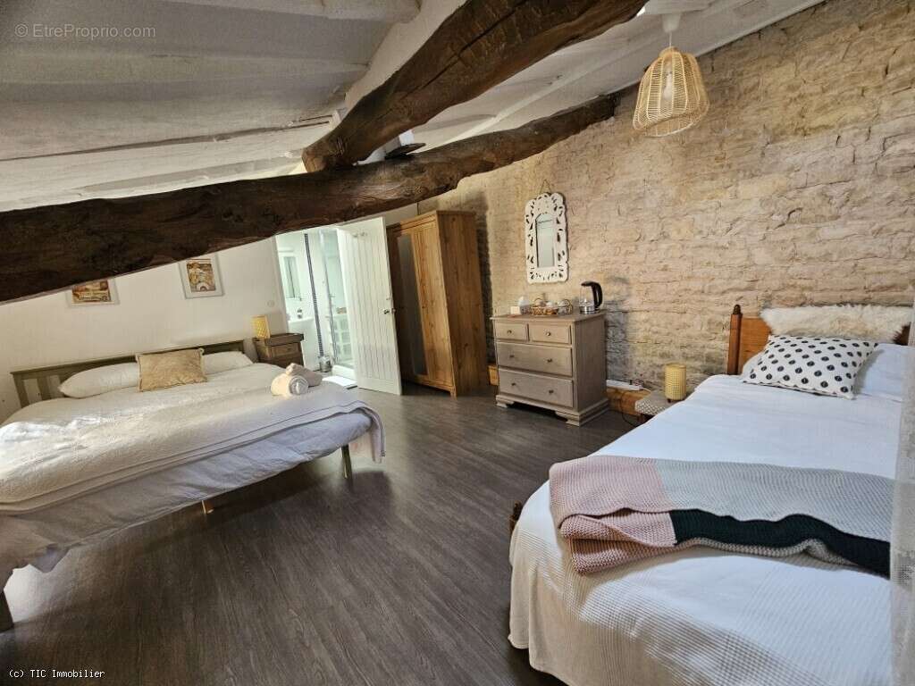 Maison à VILLEFAGNAN