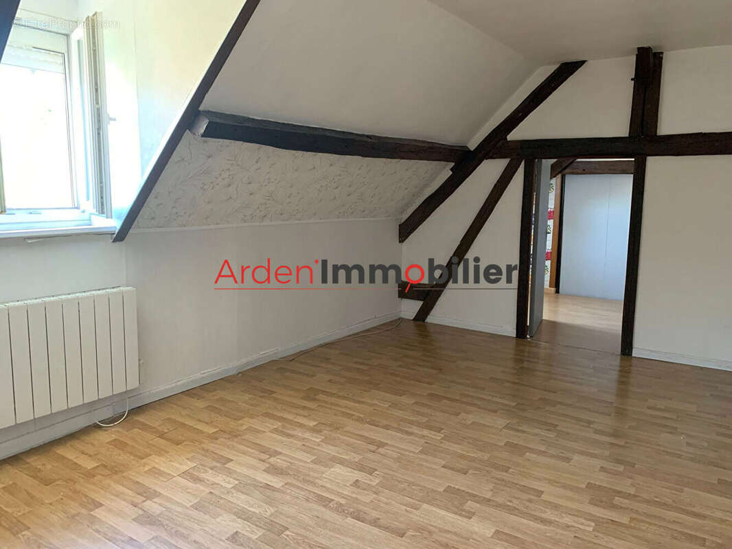 Maison à vendre RENNEVILLE - 108 000 - photo 6