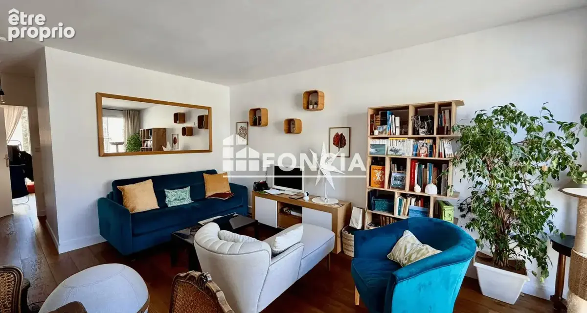 À vendre – Charmant 2 pièces entièrement rénové - photo 2