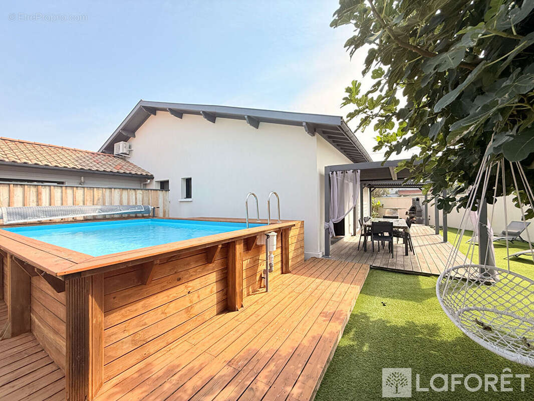 Maison Gujan Mestras (Meyran) - 3 chambres + Studio et Garage - photo 3