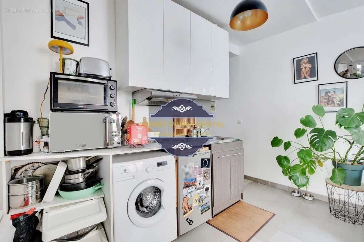 Appartement à PARIS-11E