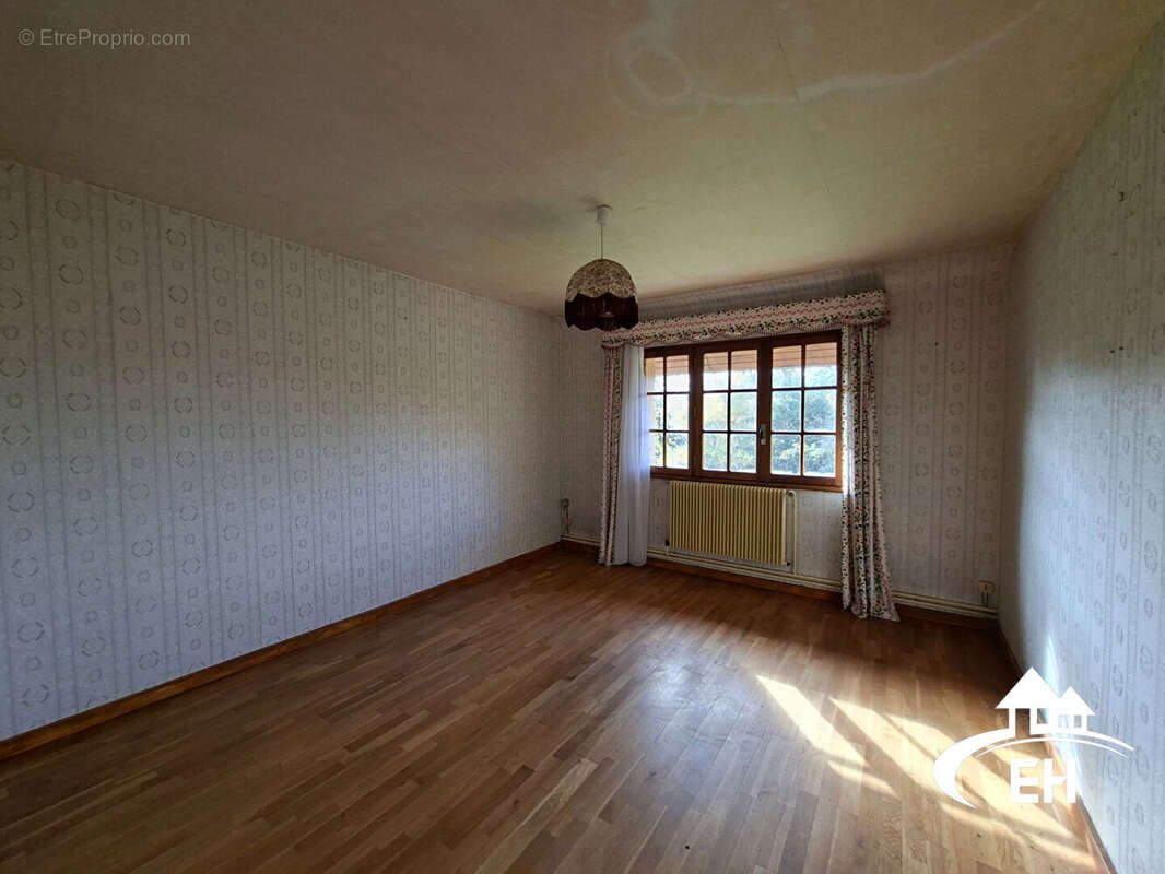 Maison à L&#039;AIGLE