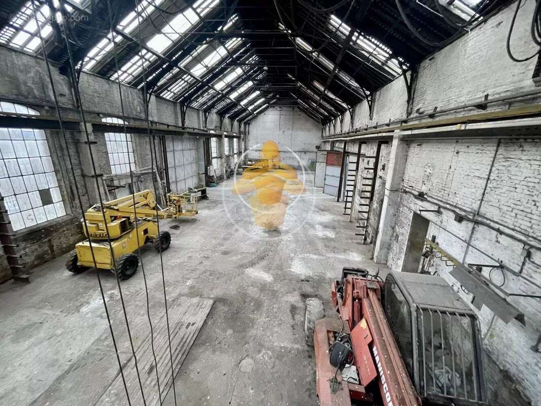 Commerce à AULNOIS-SOUS-LAON